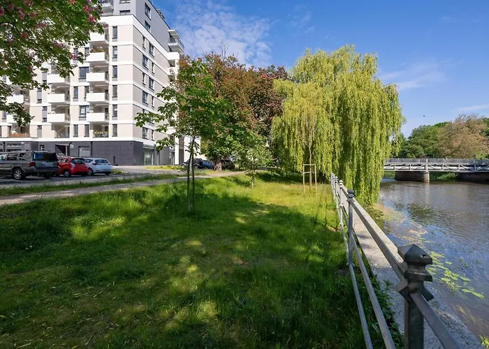 아파트 Platany51-serce Kolobrzegu 코워브제크